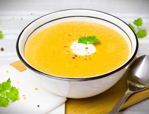 Karottensuppe - schnell, lecker mit Ingwer, Orange und Kokos