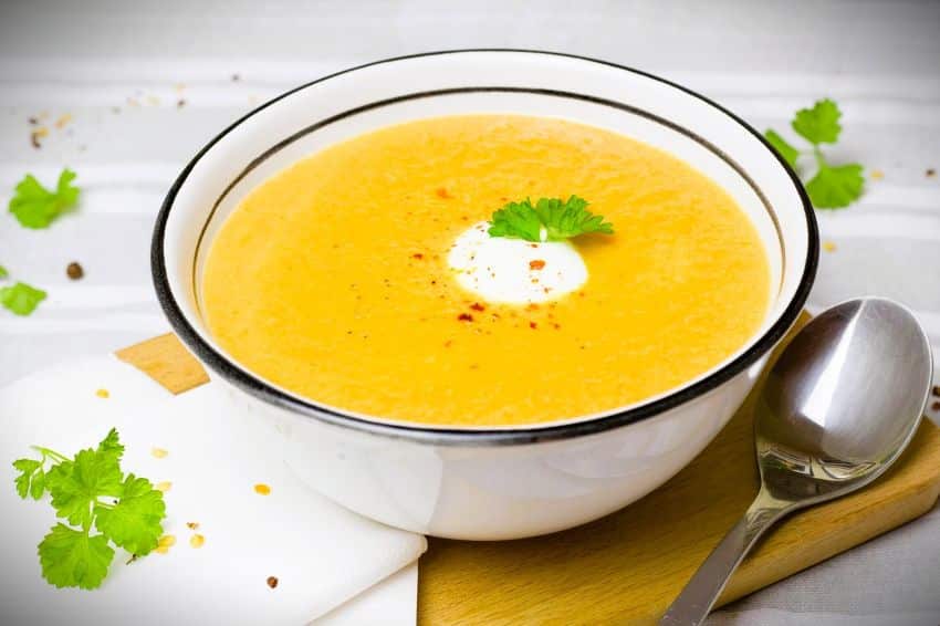 Karottensuppe - schnell, lecker mit Ingwer, Orange und Kokos